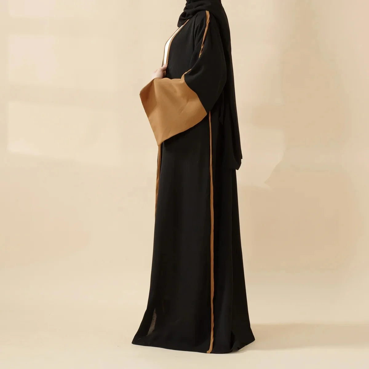 Muslim Women 2025 Elegant Black and Brown Abaya for Islamic Ladies for Daily and Festive Wear in Middle East Islamic Communities