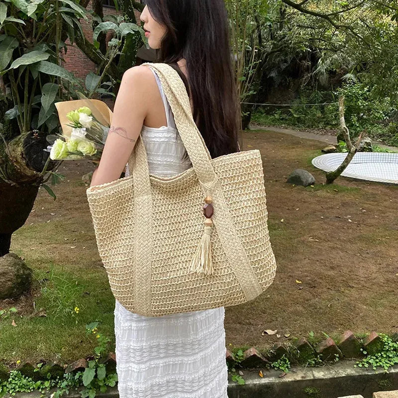 Straw Bag for Women Handmade Woven Shoulder Bag Large Capacity Tote Bags with Pendant Armpit Bag Top-handle Handbag Purse