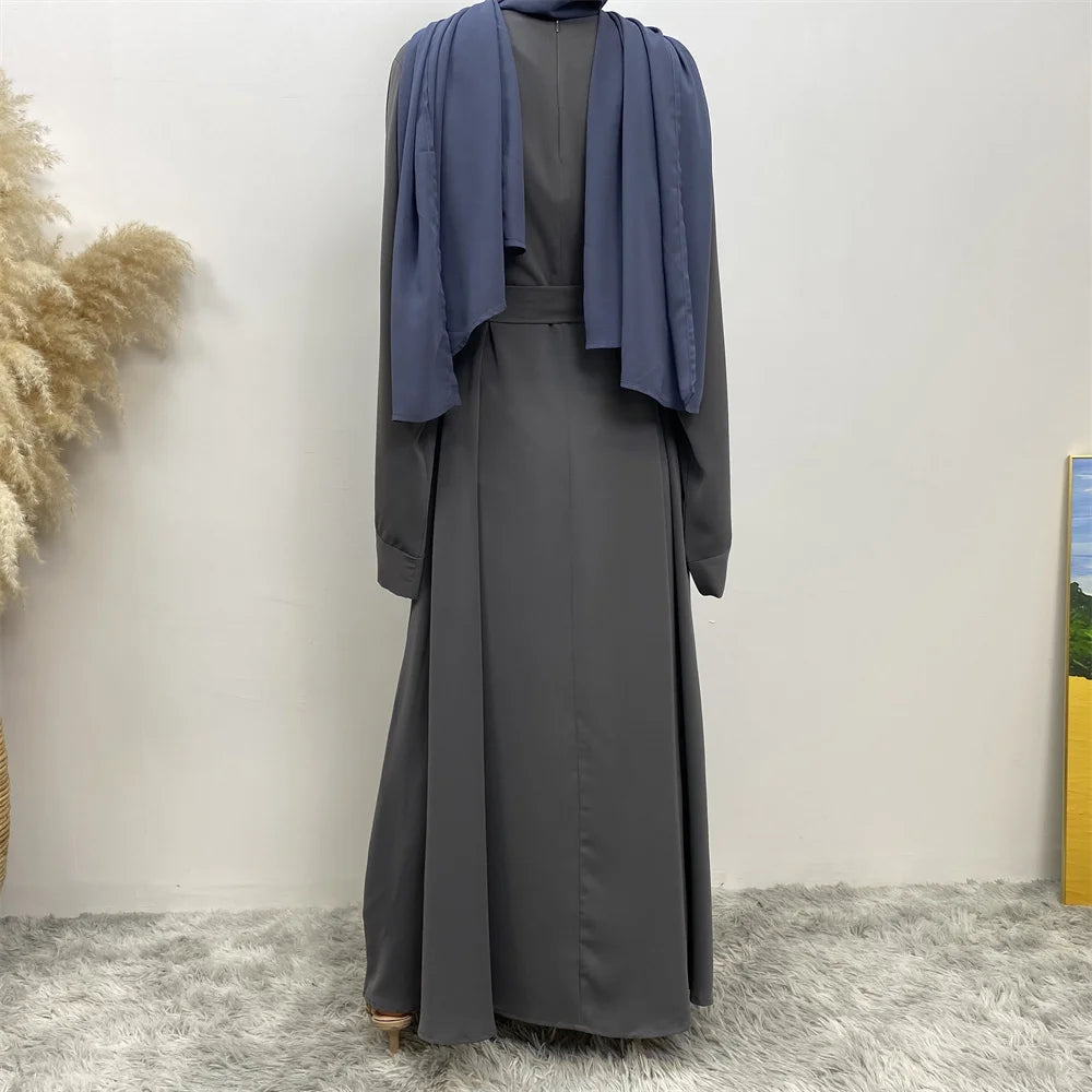 New Muslim fashion Abaya women's dress sold in Dubai in the Middle East Arab net color Islamic dress robe lace long dress
