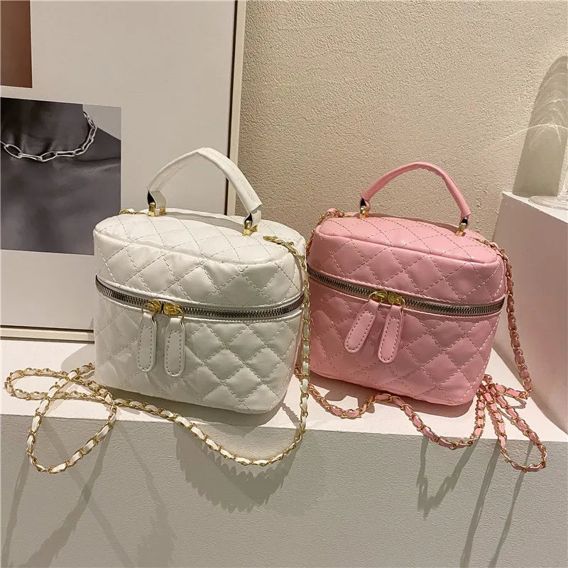 Trendy  Buet Handbag Women's Crossbody Bag Luxury Feel Small  Design Handbag Soft PU Leather Zipper Closure Casual