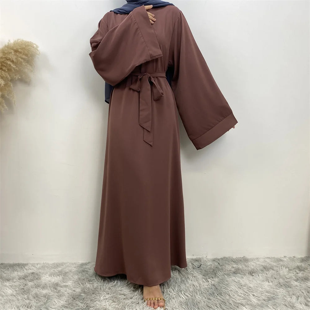 New Muslim fashion Abaya women's dress sold in Dubai in the Middle East Arab net color Islamic dress robe lace long dress