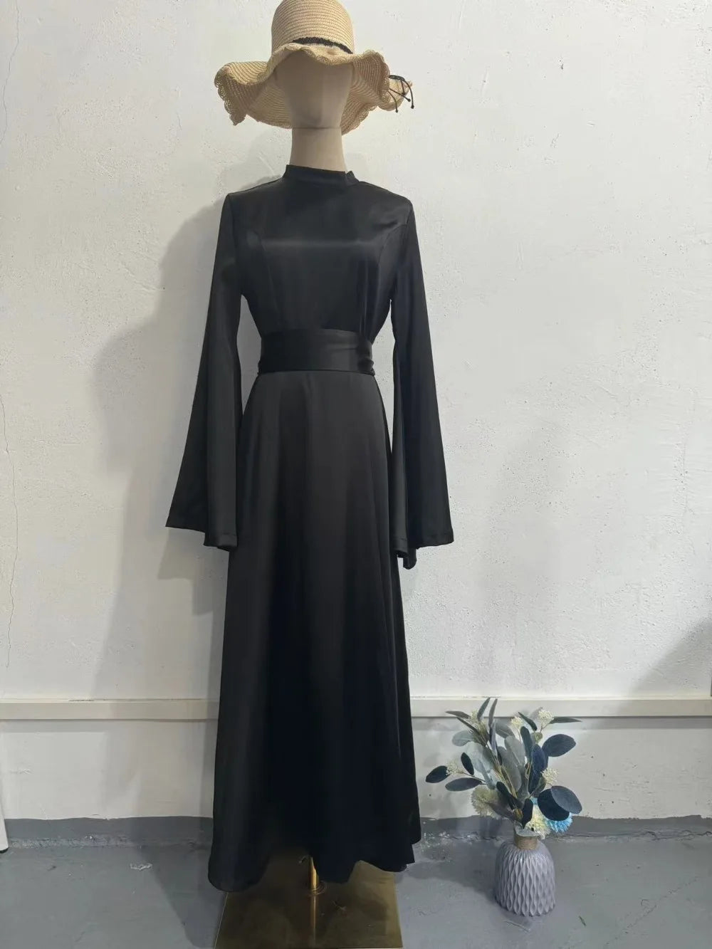 Eid Flare Sleeve Muslim Abaya Women Dresses Sashes Jalabiya Kaftan Solid Vestidos Arab Long Robe Ramadan Morocco Dubai Abayas
