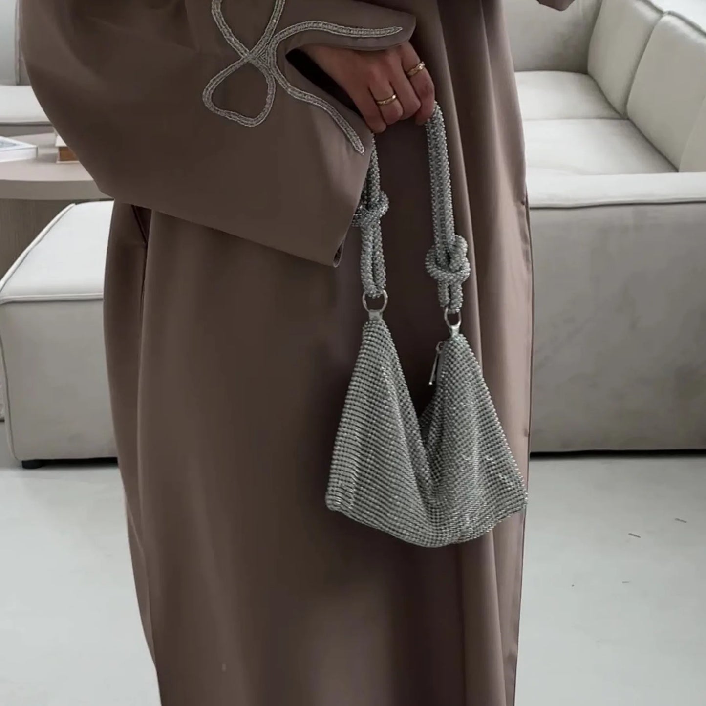 Women Eid Dress Diamond Bow Muslim Abaya Kaftan Arab Long Robe Vestidos Largos Morocco Long Robe Elegant Party Dresses Caftan