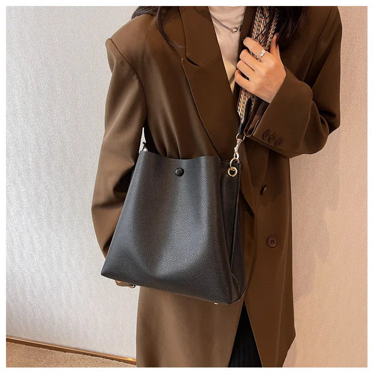 Fashion Bucket bag for women Handbag PU leather Shoulder Bag Luxury designer Wide Strap Ladies Crossbody Bag female Totes bolsa