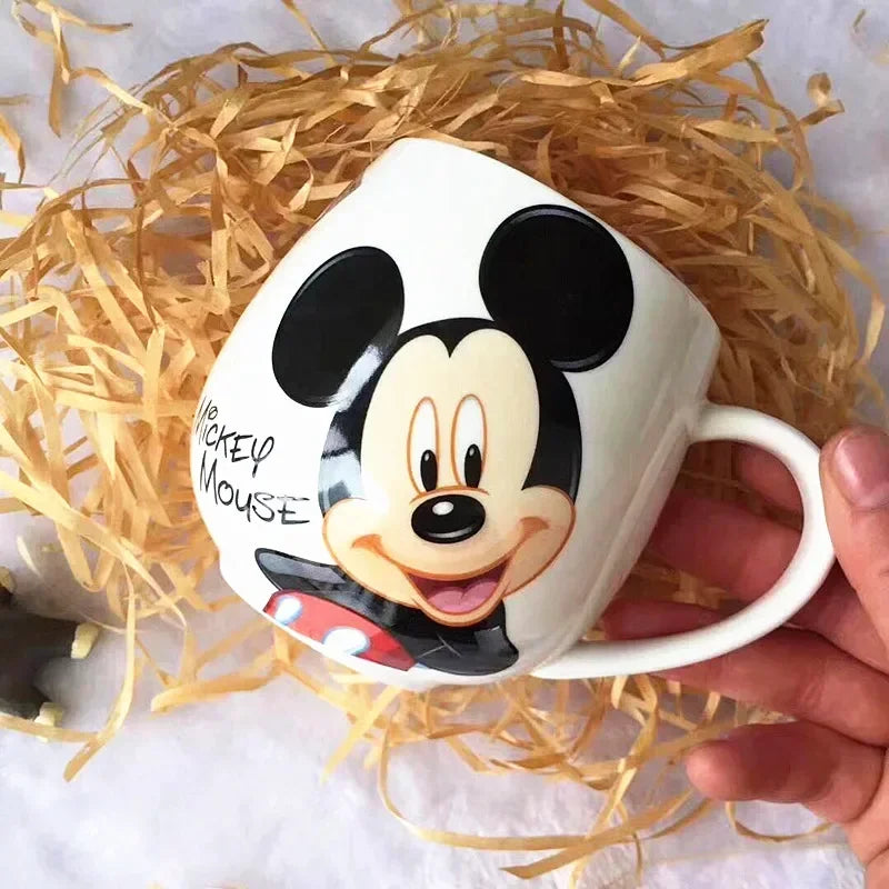 300ML Disney Mickey Mouse Minnie Mouse Coffee Mugs Cute Cartoon Donald Milk Mugs Creative Fashion Mugs Handle Kids Water Cup