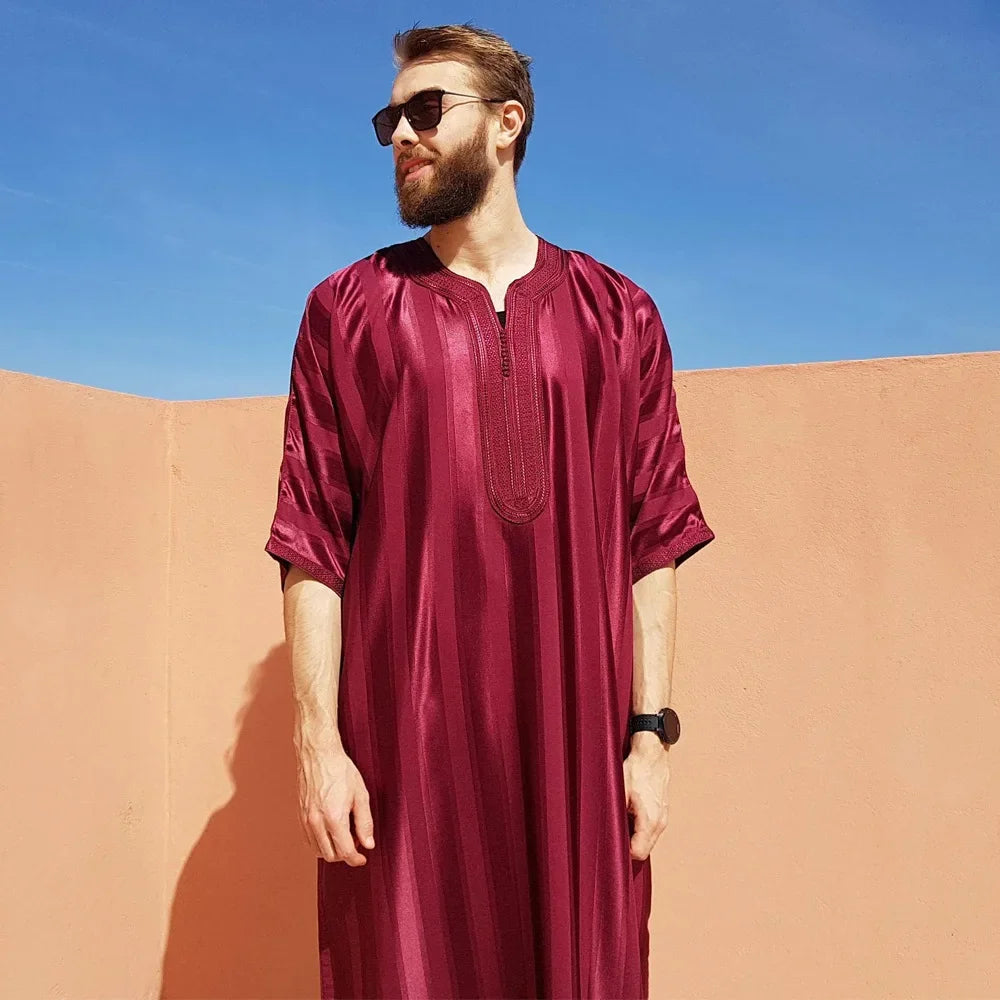 2026 Men's Muslim Thobe Middle East Jubba Thobe Long Sleeves Islamic Robe Men Muslim Dress Saudi Arabic Hooded Thobe Abaya Male