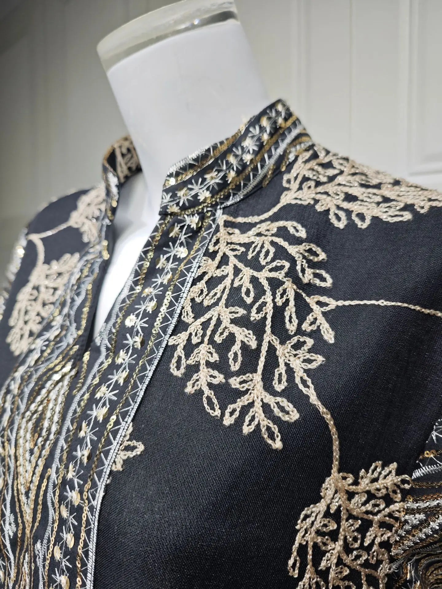 Elegant Light Green Abaya for Islamic Ladies Intricate Gold Embroidery and Tassel Accents Perfect for Festivities in Middle East