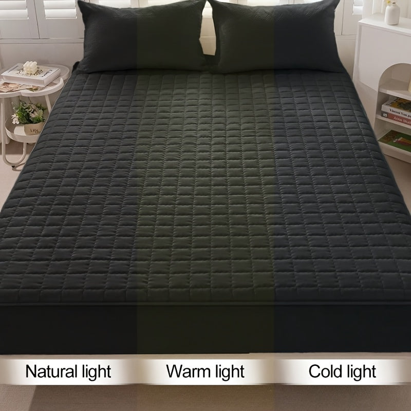 1 Waterproof Mattress Protector - Reusable Underpads, Solid Quilted Geometric Stitching Design, Thickened Durable Fabric, Suitable for Dorms, Camping, RVs And Hotels - Machine Washable, Mattress Waterproof, Camping Essentials