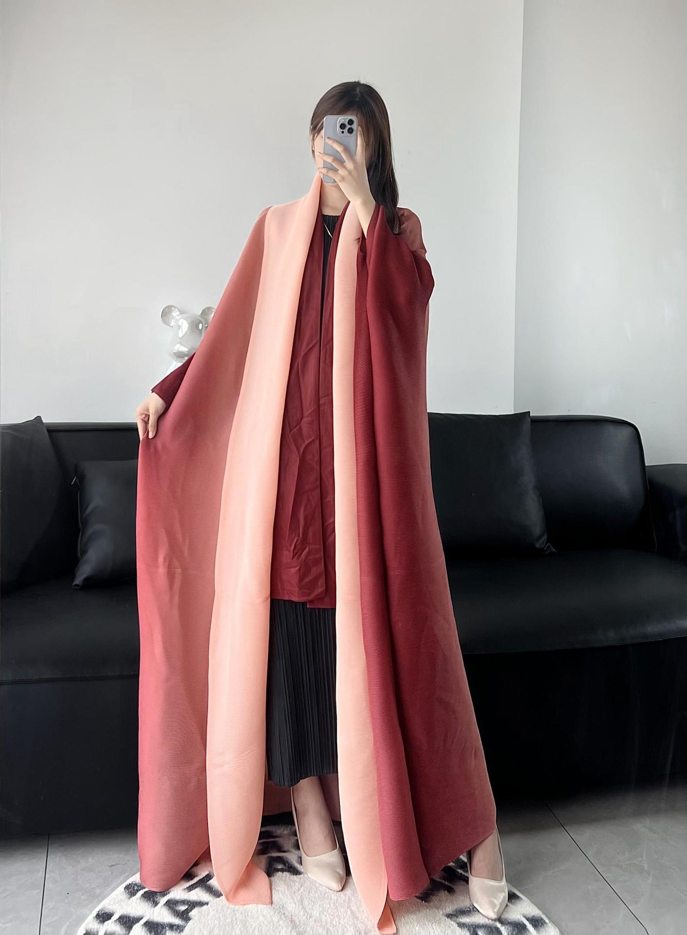 Fashionable Gradient Abaya Cape