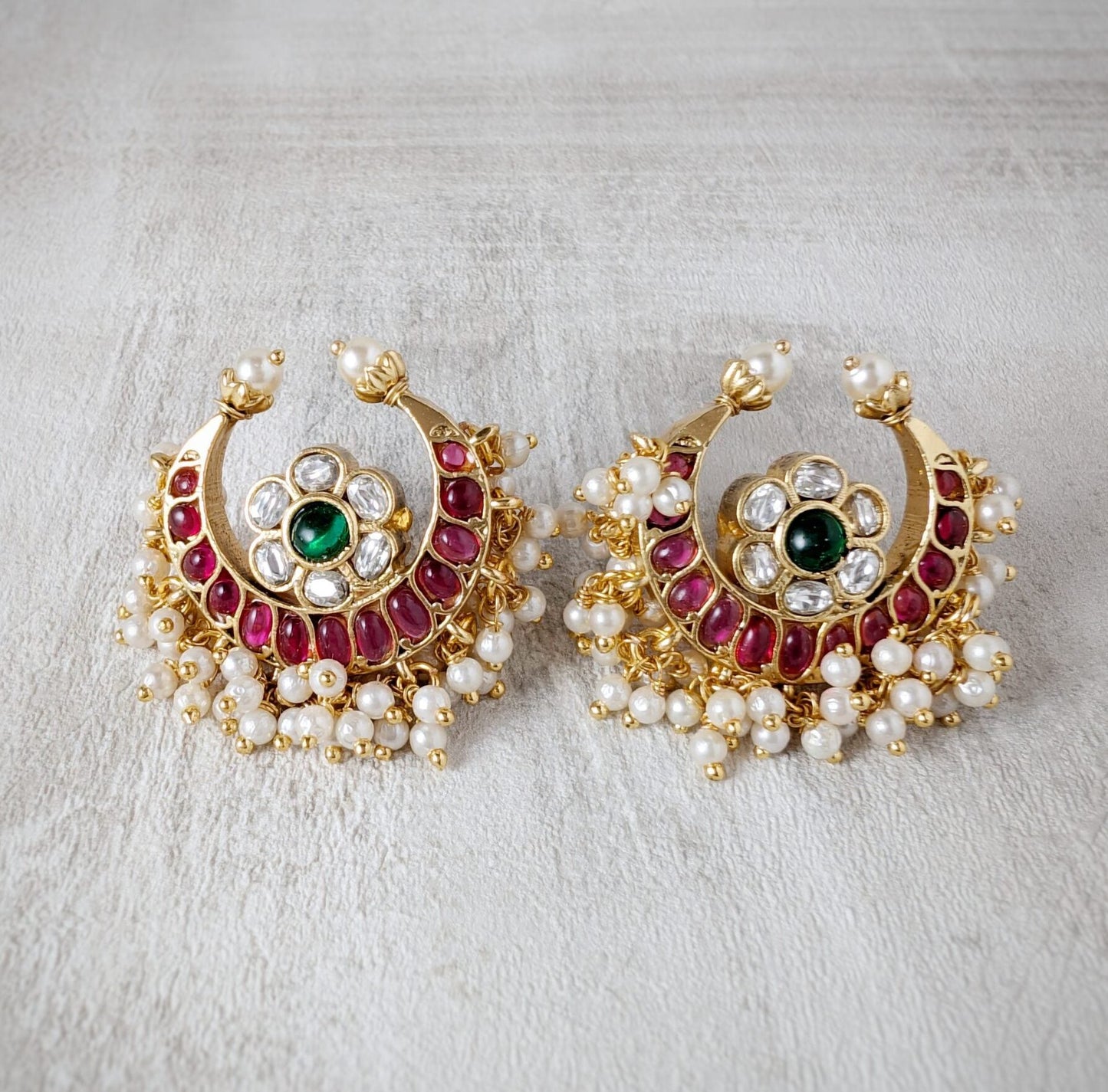 Subaina: Judau Kundan Studs