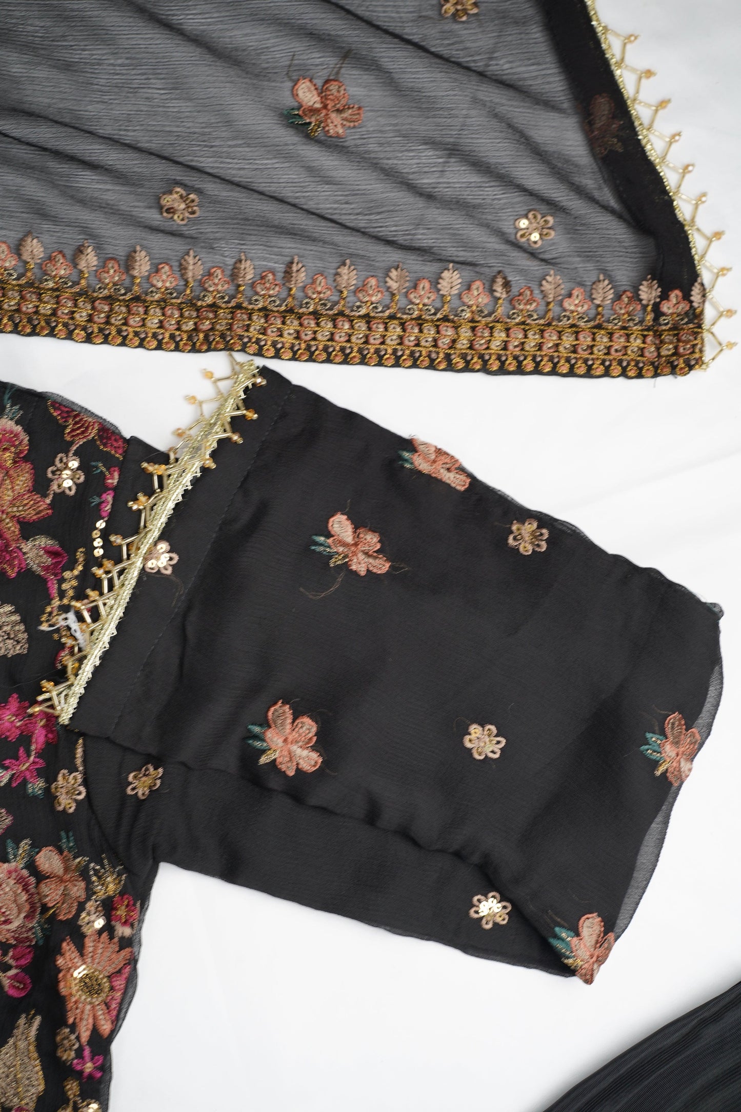 Husan e Jahan - Luxury Chiffon Suit with Chiffon Dupatta - Ready to Wear - VS1 - D2 - Eid 2025-SD